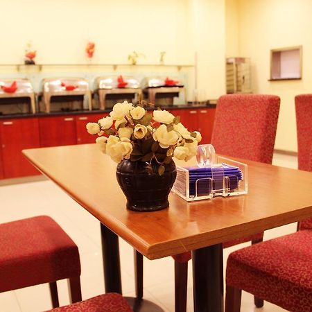 Hanting Express Shangri-La Branch Екстер'єр фото